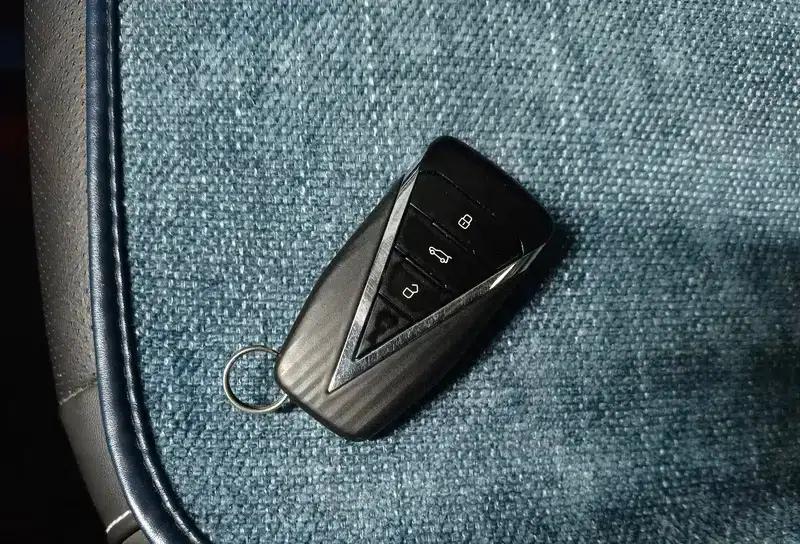 Venucia V2022 260T Idol Edition — миниатюра 11