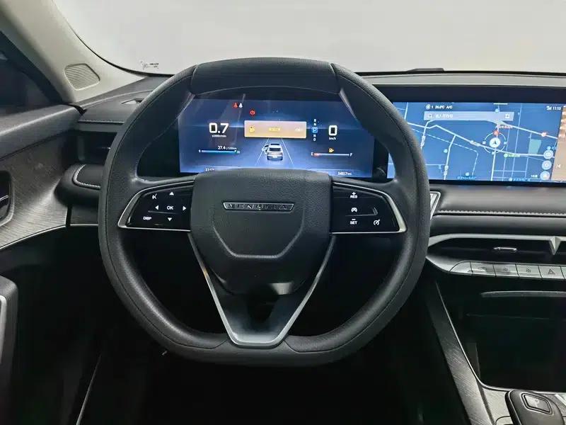 Venucia V2022 260T Idol Edition — миниатюра 16