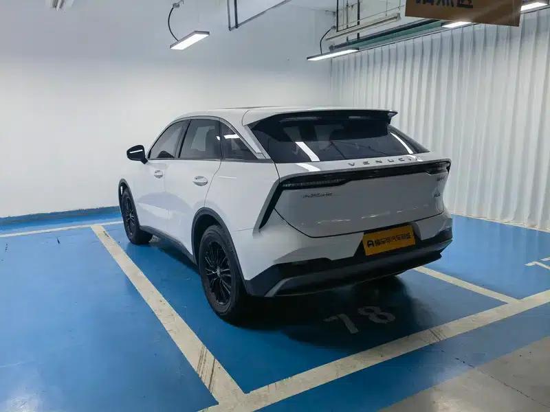 Venucia V2022 260T Idol Edition — миниатюра 5