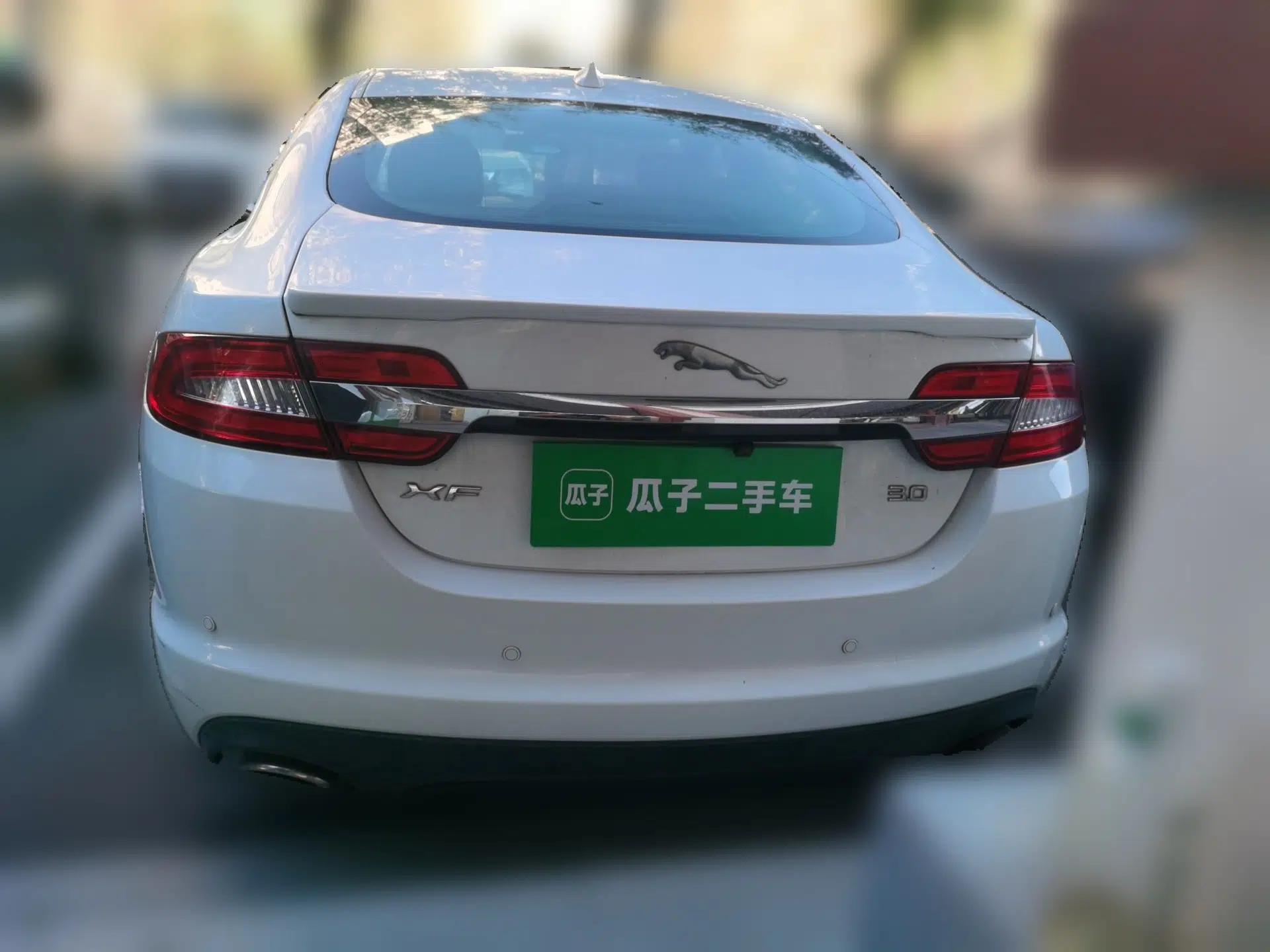 Jaguar XF 2013 XF 2.0T Luxury Edition — миниатюра 5
