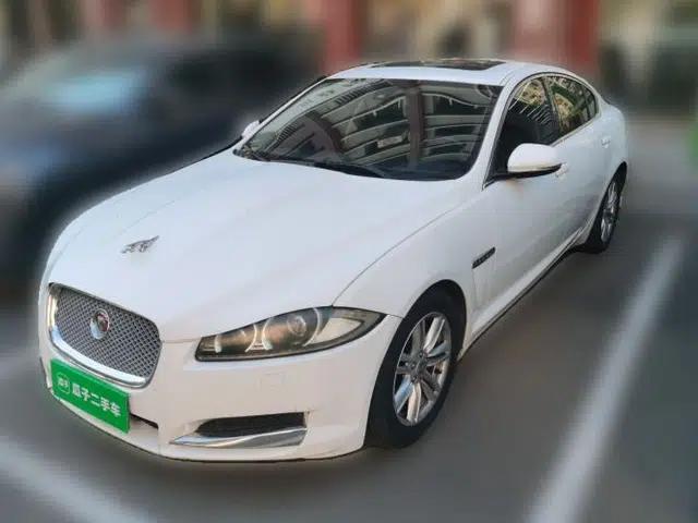Jaguar XF 2013 XF 2.0T Luxury Edition