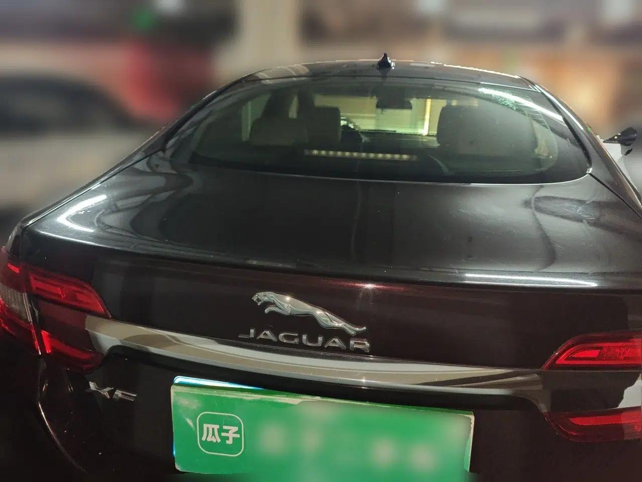 Jaguar XF 2013 XF 2.0T Luxury Edition — миниатюра 5