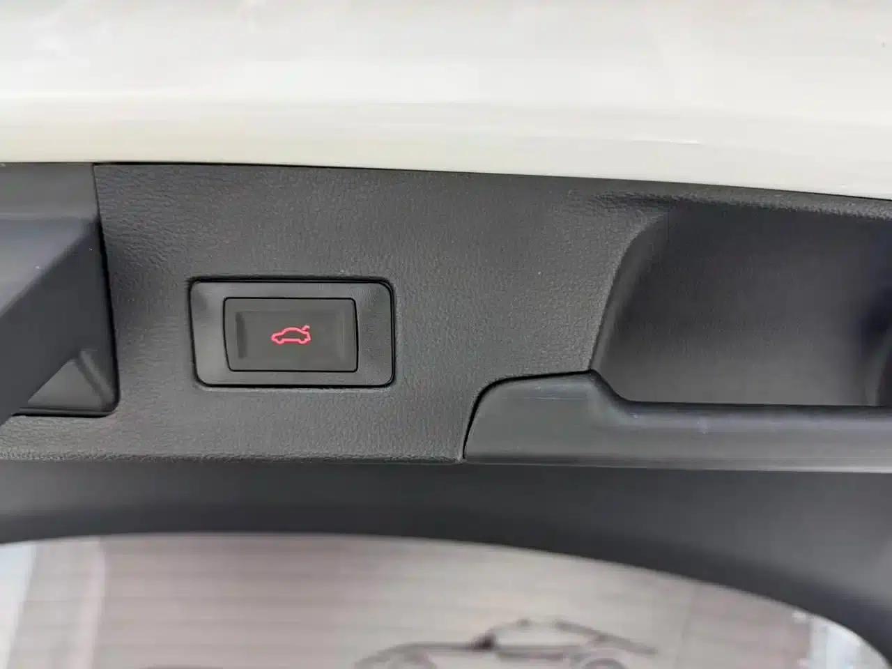Lamando 2023 Lamando L 280TSI DSG Hot Edition — миниатюра 18