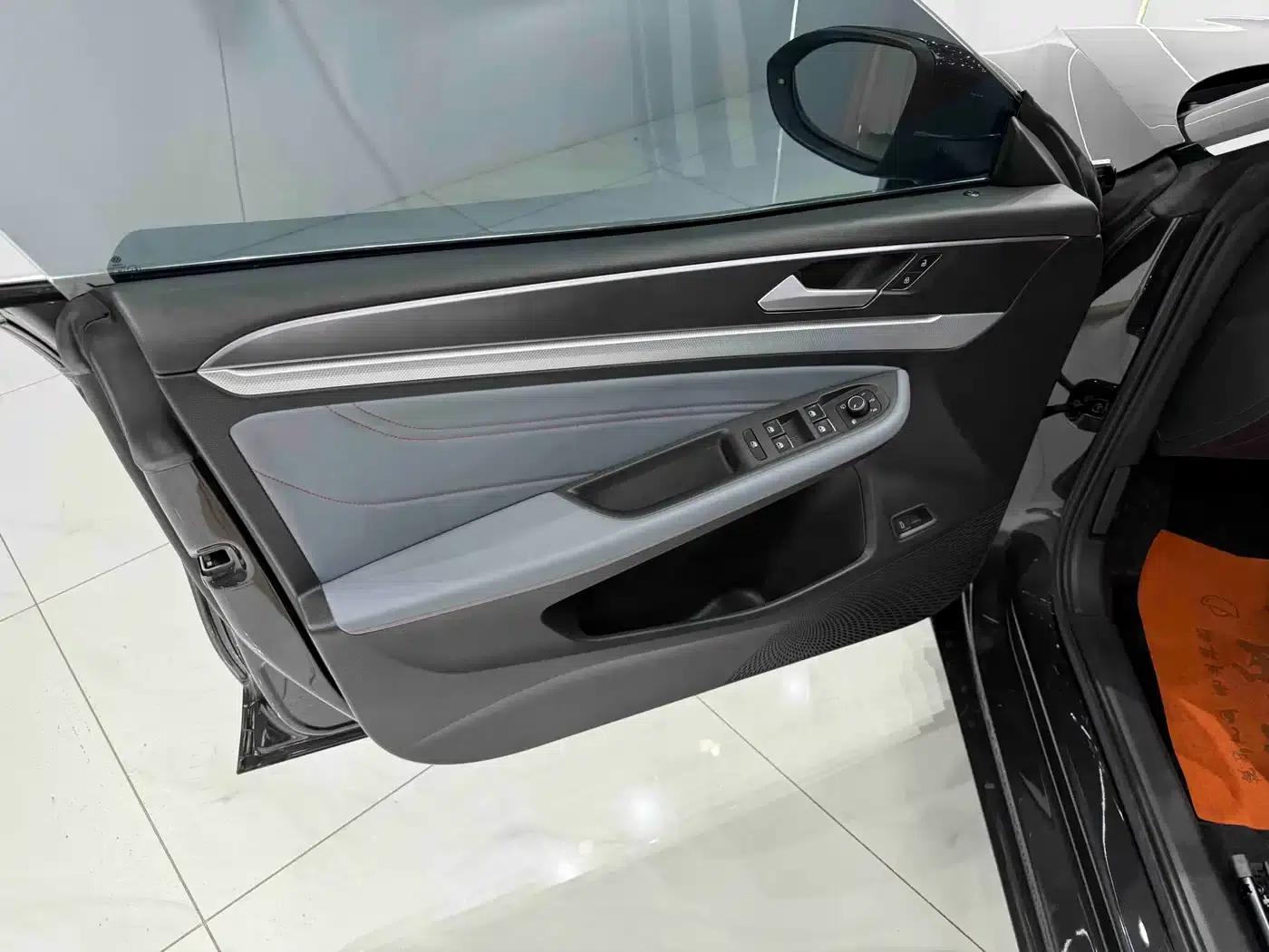 Lamando 2024 Lamando L 280TSI DSG Hot Edition — миниатюра 8