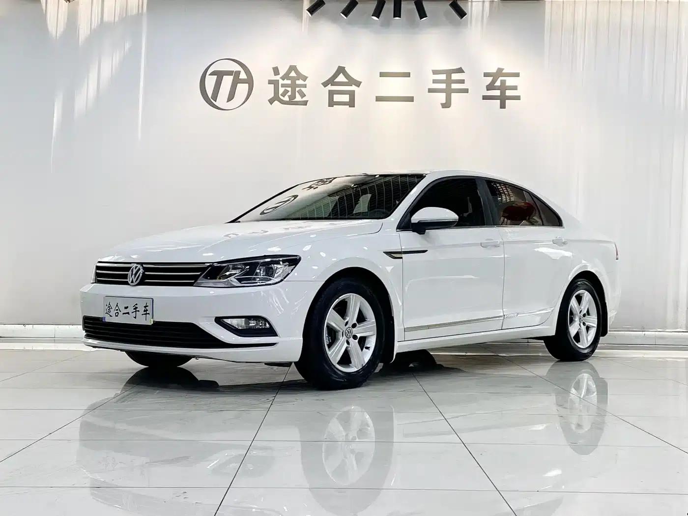 Lamando 2017 230TSI Manual Fashion Edition — миниатюра 1