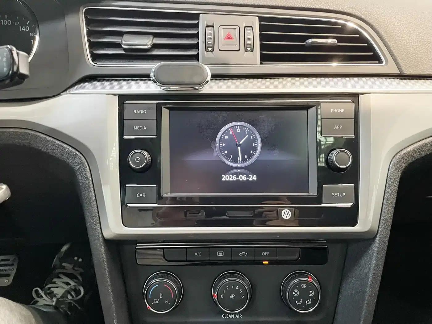 Lamando 2017 230TSI Manual Fashion Edition — миниатюра 21