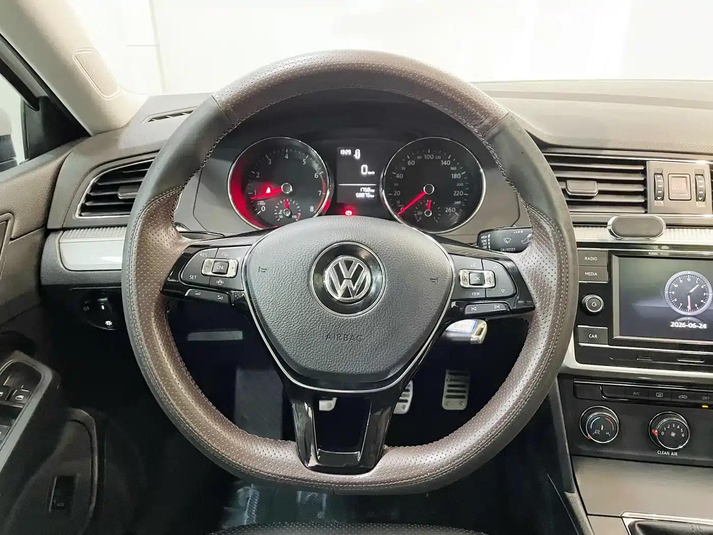 Lamando 2017 230TSI Manual Fashion Edition — миниатюра 22