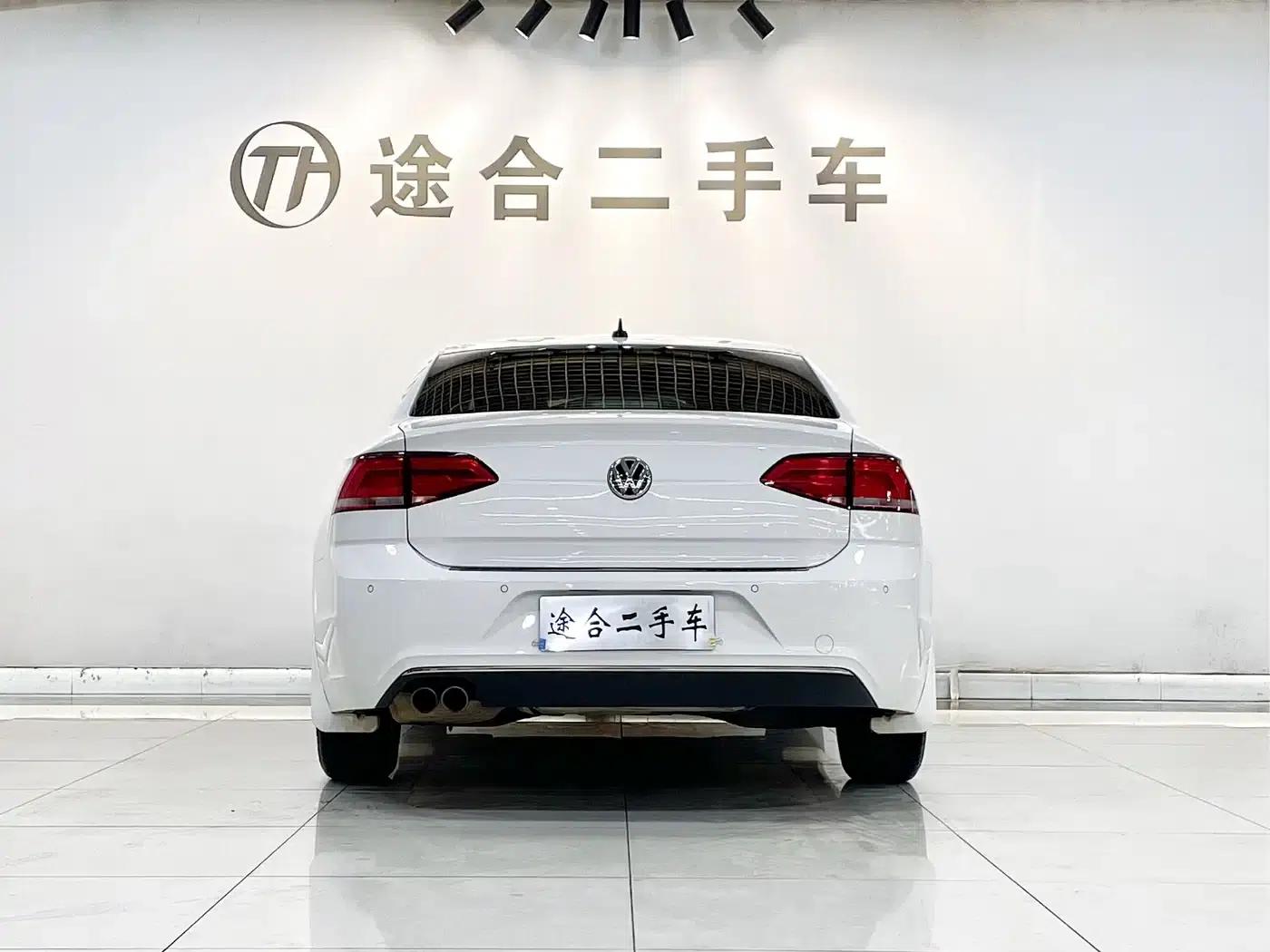 Lamando 2017 230TSI Manual Fashion Edition — миниатюра 5