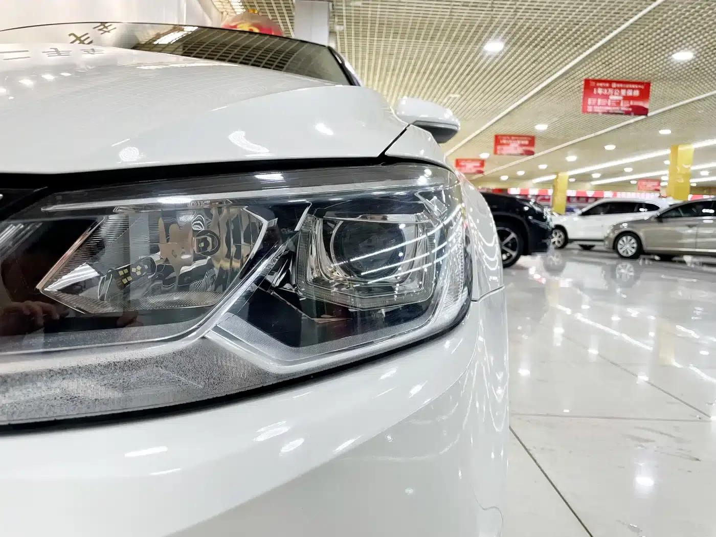 Lamando 2017 230TSI Manual Fashion Edition — миниатюра 7