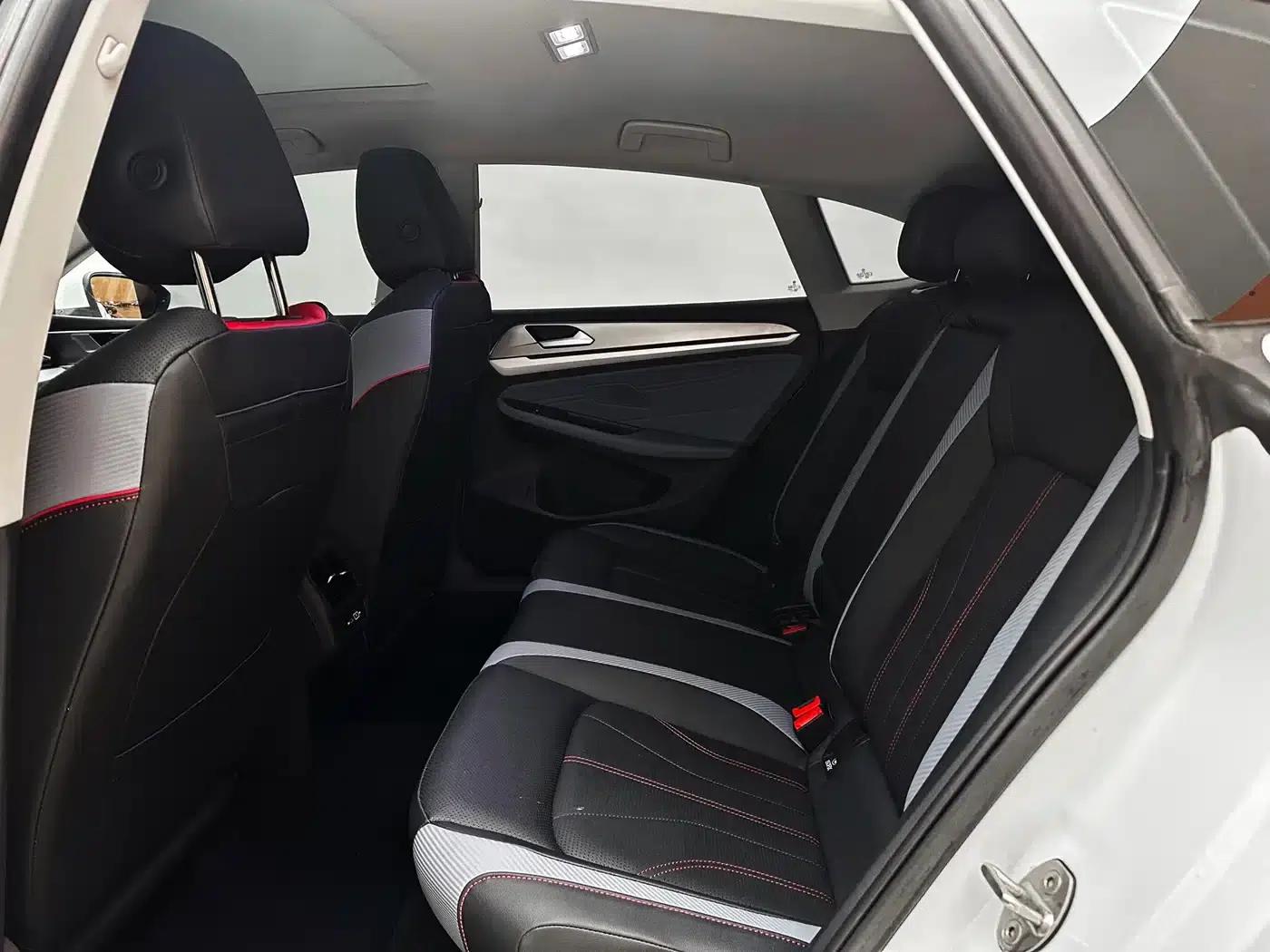 Lamando 2024 Lamando L 280TSI DSG Hot Edition — миниатюра 15