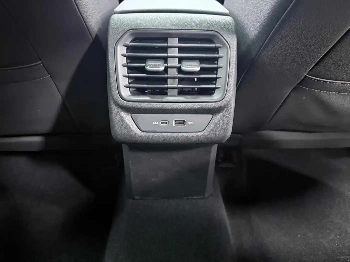 Lamando 2022 Lamando L 280TSI DSG Hot Edition — миниатюра 18