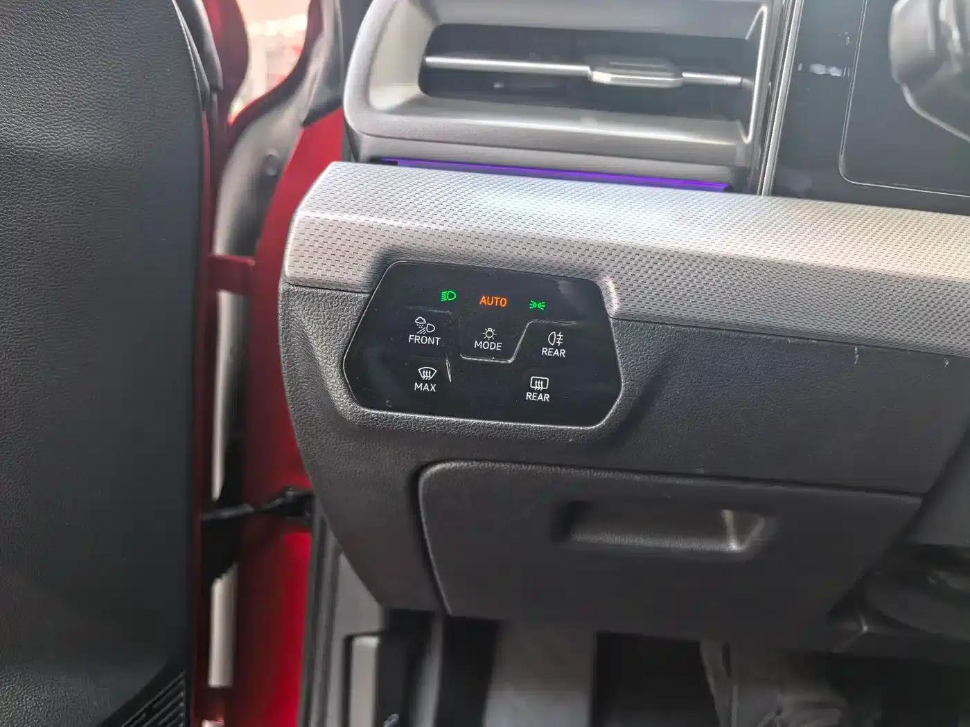 Lamando 2023 Lamando L 280TSI DSG Hot Edition — миниатюра 17
