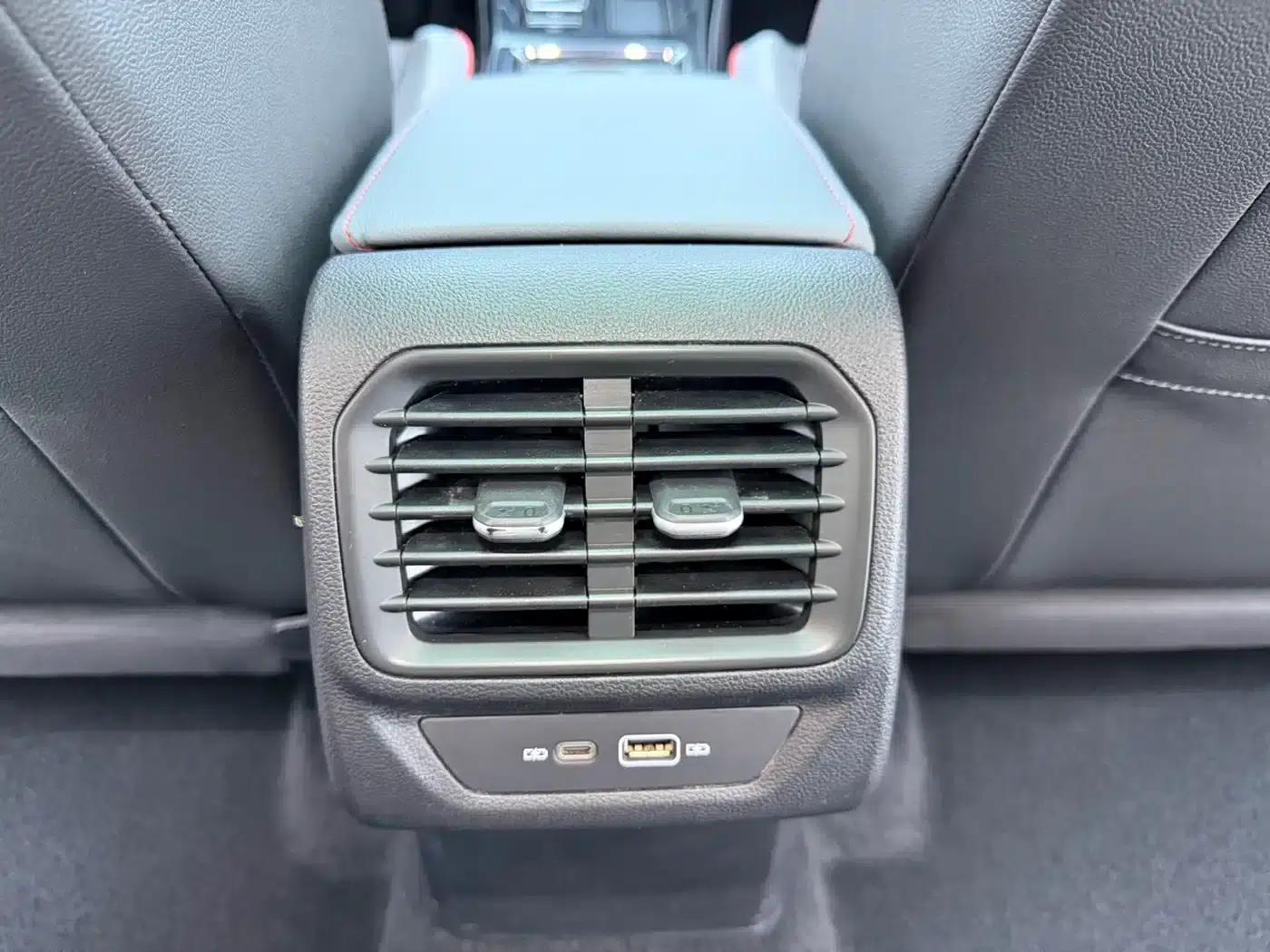 Lamando 2023 Lamando L 280TSI DSG Hot Edition — миниатюра 14