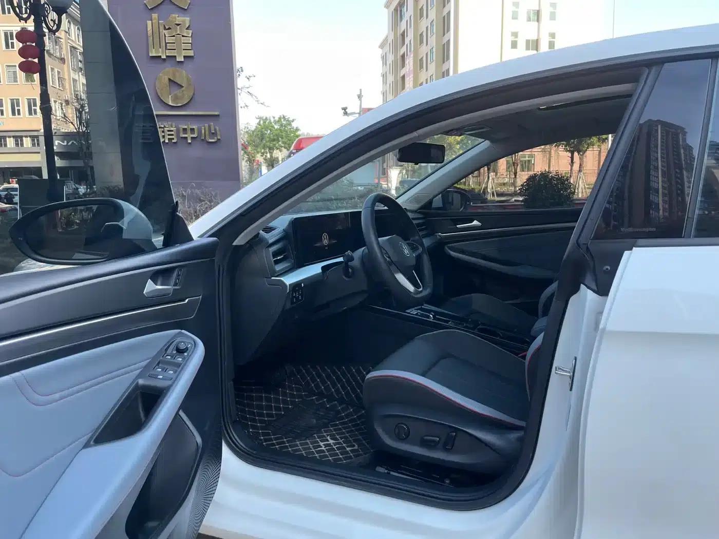Lamando 2022 Lamando L 280TSI DSG Hot Edition — миниатюра 4