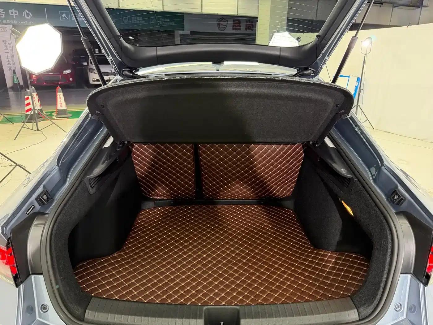 Lamando 2022 Lamando L 280TSI DSG Hot Edition — миниатюра 11