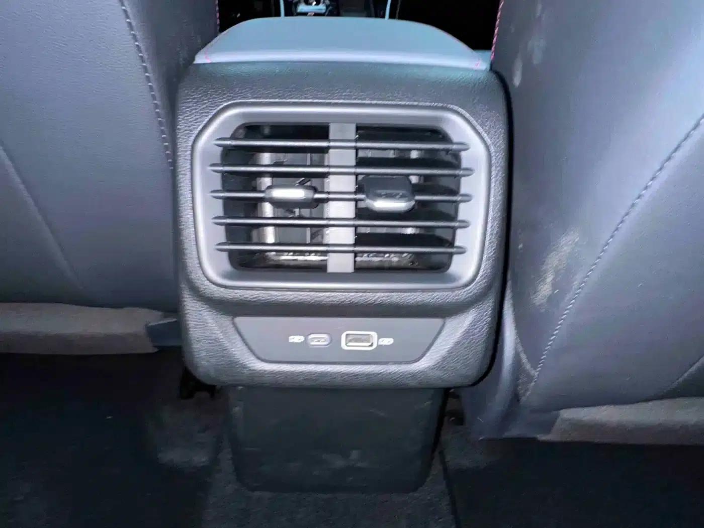 Lamando 2022 Lamando L 280TSI DSG Hot Edition — миниатюра 18