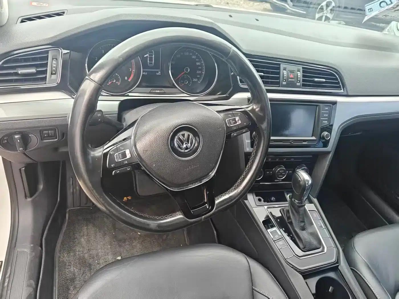 Lamando 2017 280TSI DSG Comfort Edition — миниатюра 4