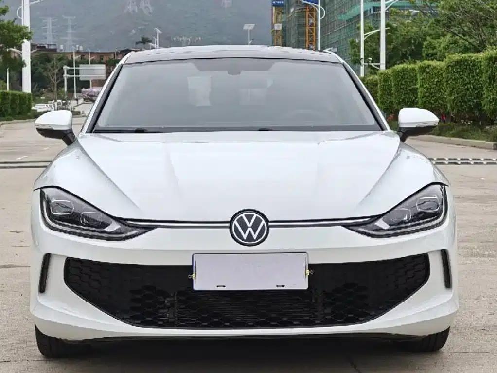 Lamando 2024 Lamando L 200TSI DSG Trendy Edition — миниатюра 2