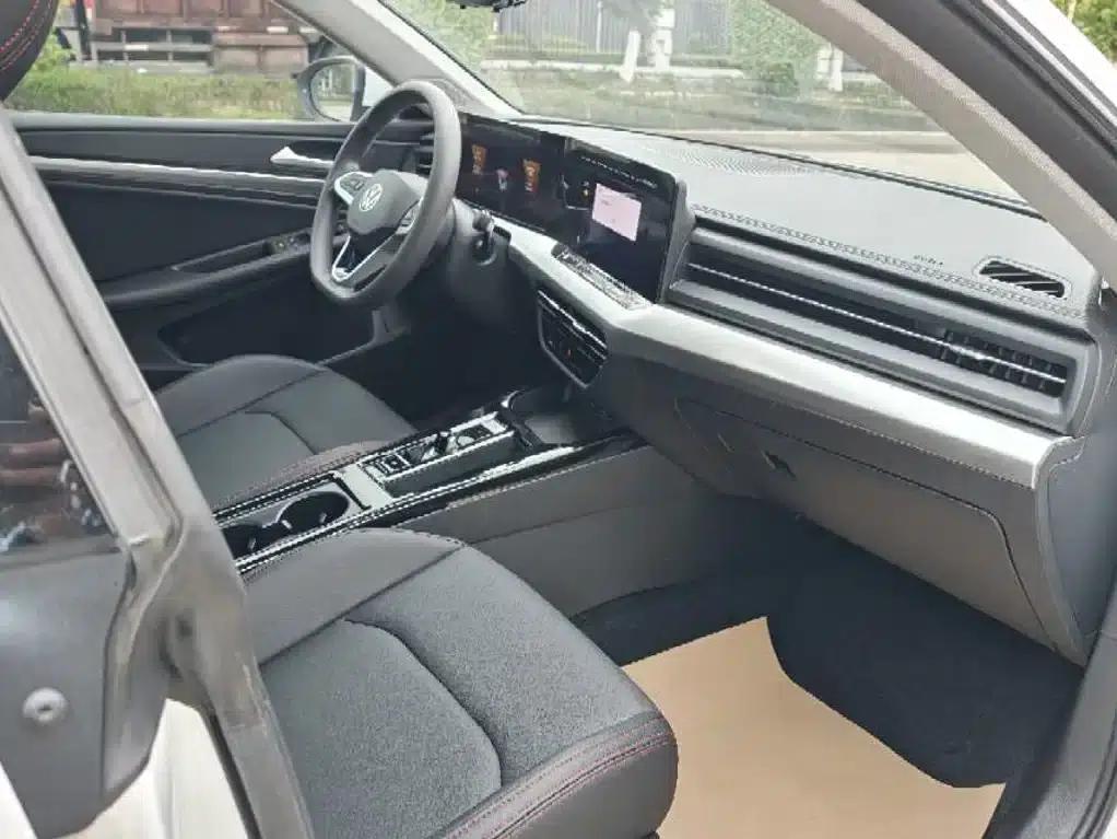 Lamando 2024 Lamando L 200TSI DSG Trendy Edition — миниатюра 7