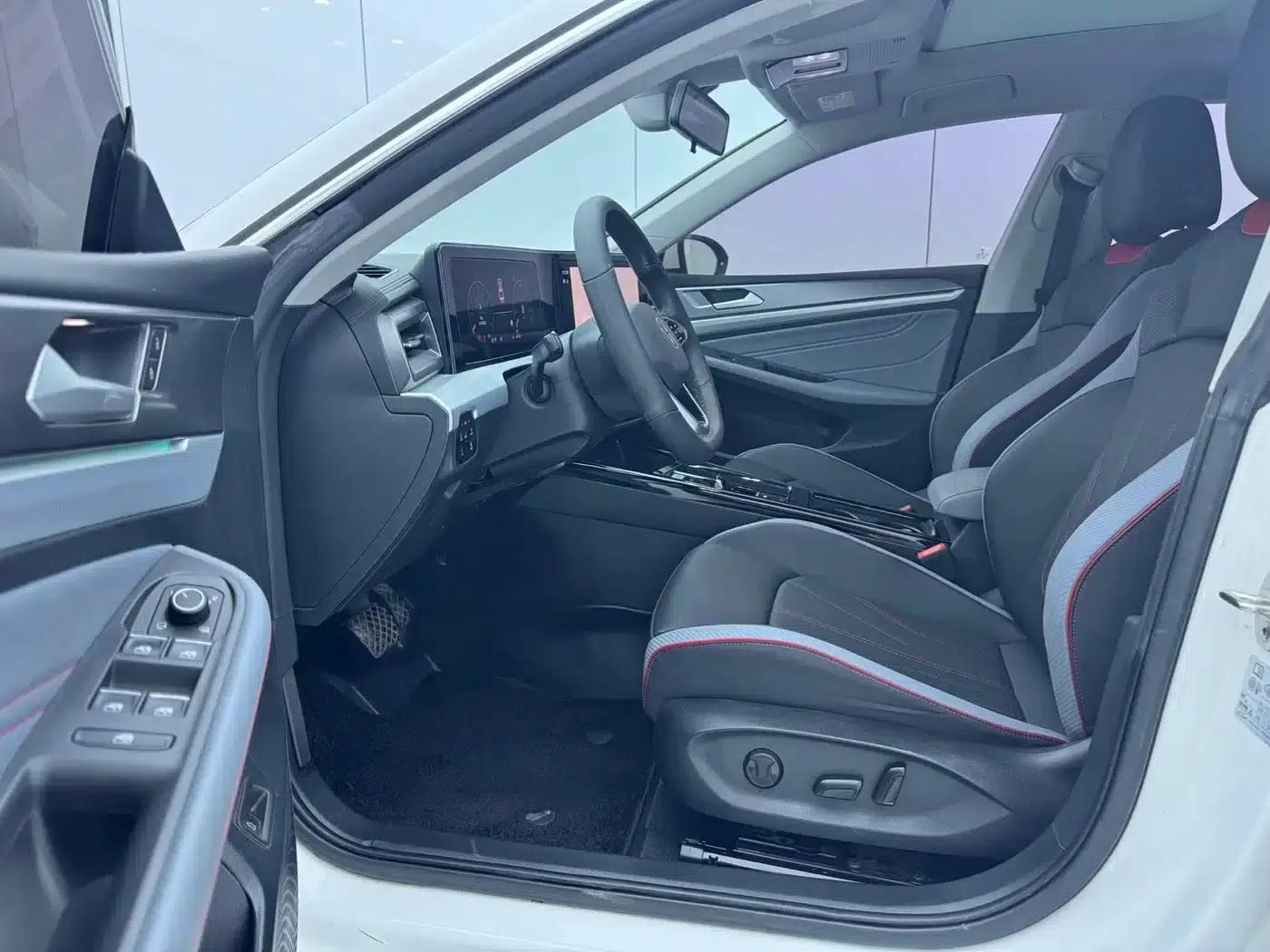 Lamando 2023 Lamando L 280TSI DSG Hot Edition — миниатюра 7