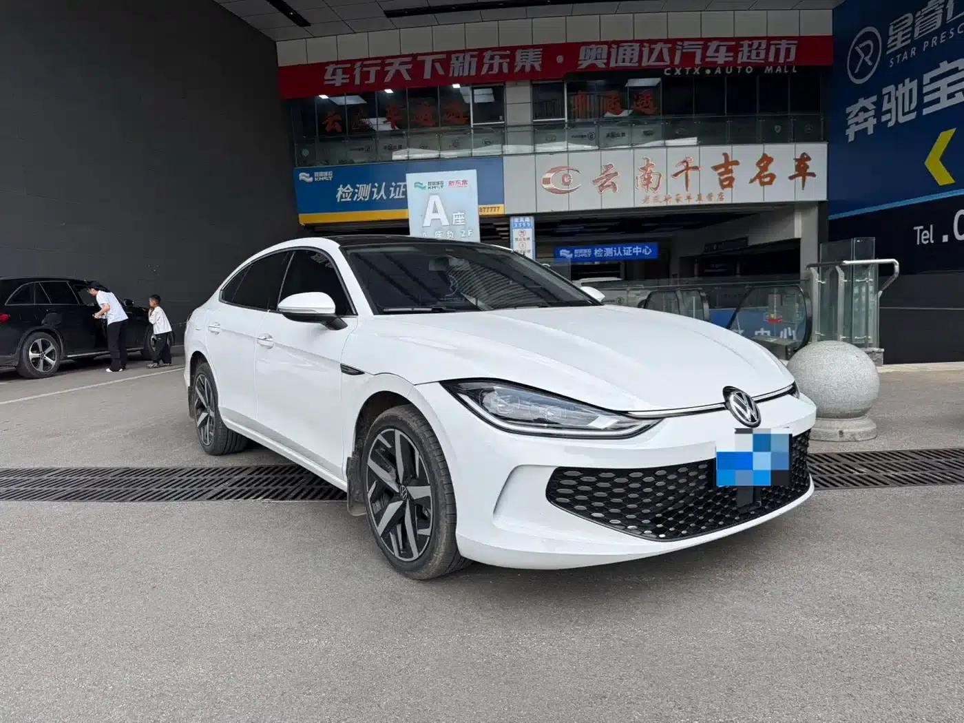 Lamando 2023 Lamando L 280TSI DSG Hot Edition — миниатюра 3