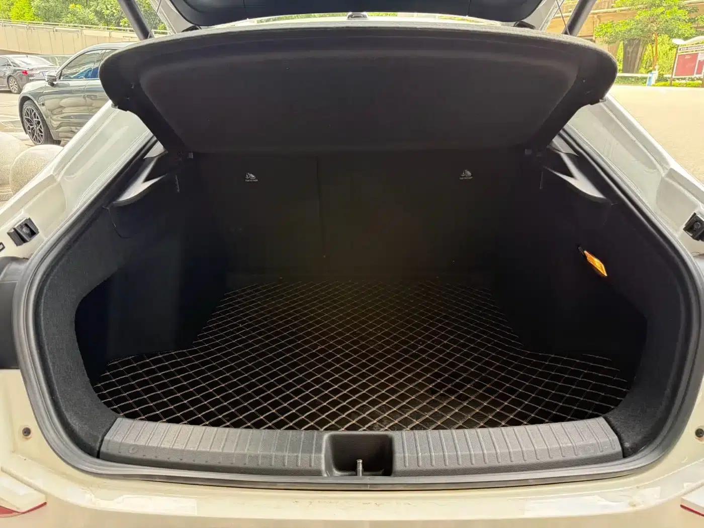 Lamando 2023 Lamando L 280TSI DSG Hot Edition — миниатюра 9