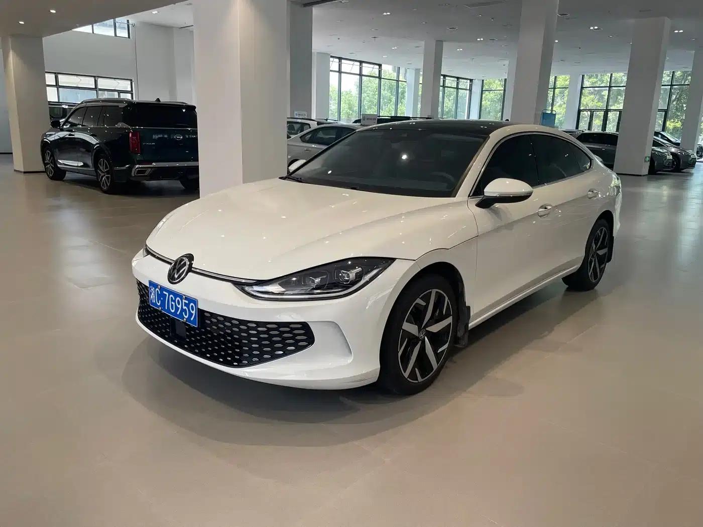 Lamando 2025 Lamando L 280TSI DSG Hot Edition — миниатюра 1