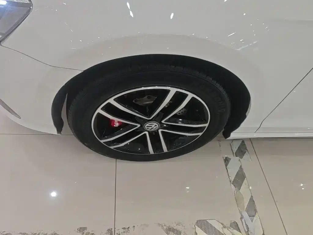 Lamando 2019 280TSI DSG Comfort Edition (China VI Emission Standard) — миниатюра 23