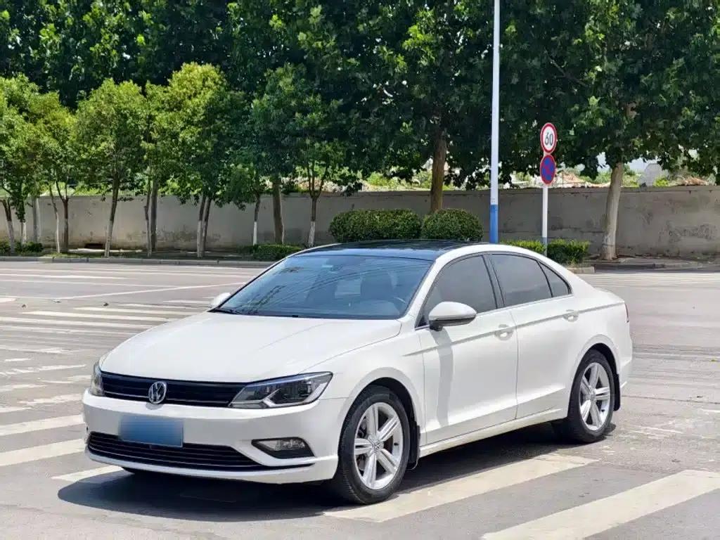 Lamando 2015 280TSI Manual Comfort Edition — миниатюра 2