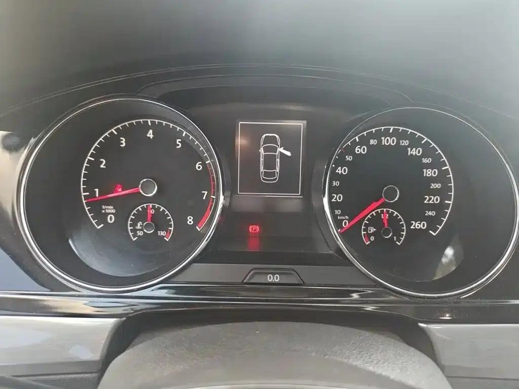 Lamando 2015 280TSI Manual Comfort Edition — миниатюра 4