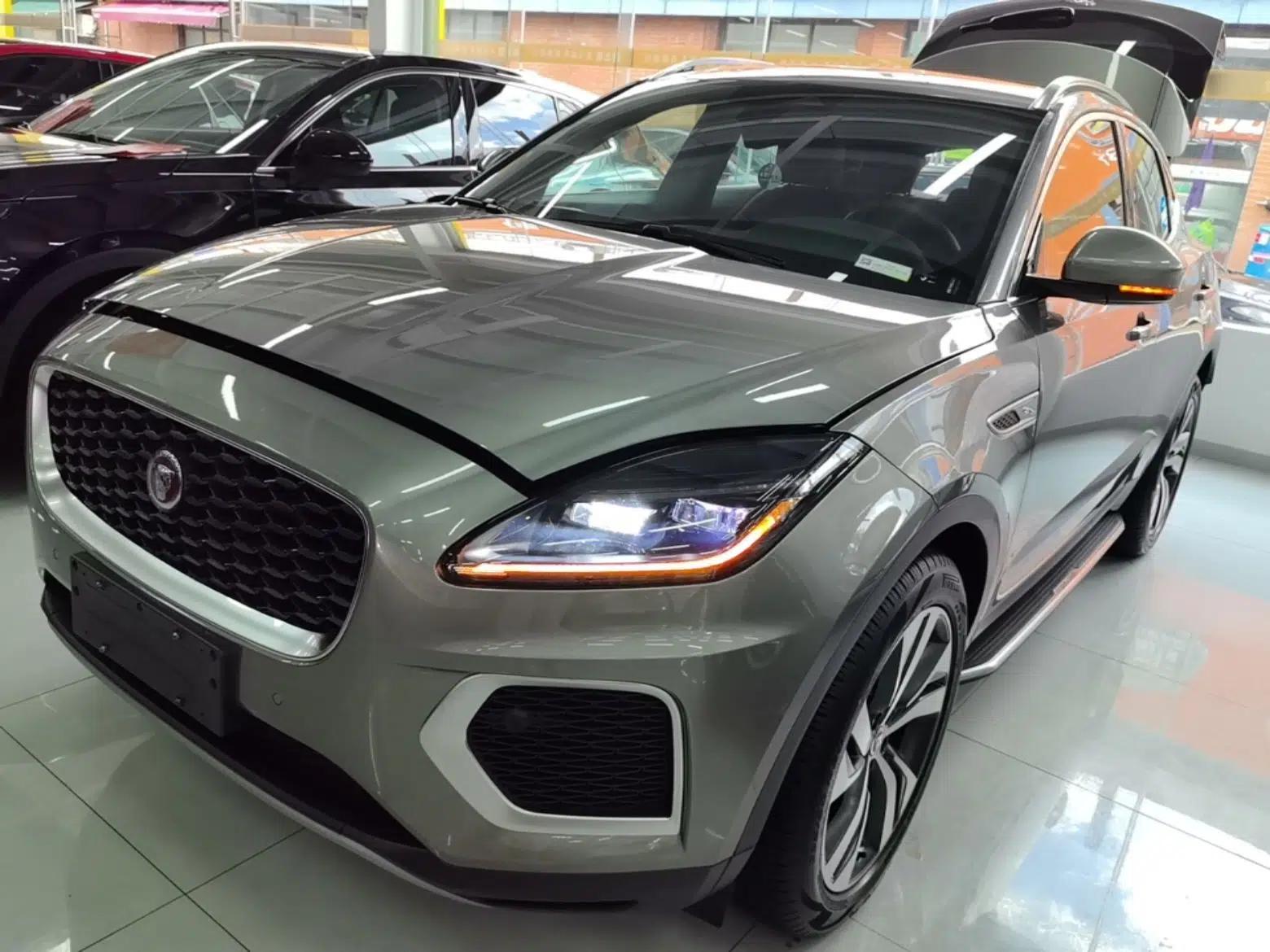 Jaguar E-PACE 2024 All-New R-DYNAMIC S Sport Edition — миниатюра 1