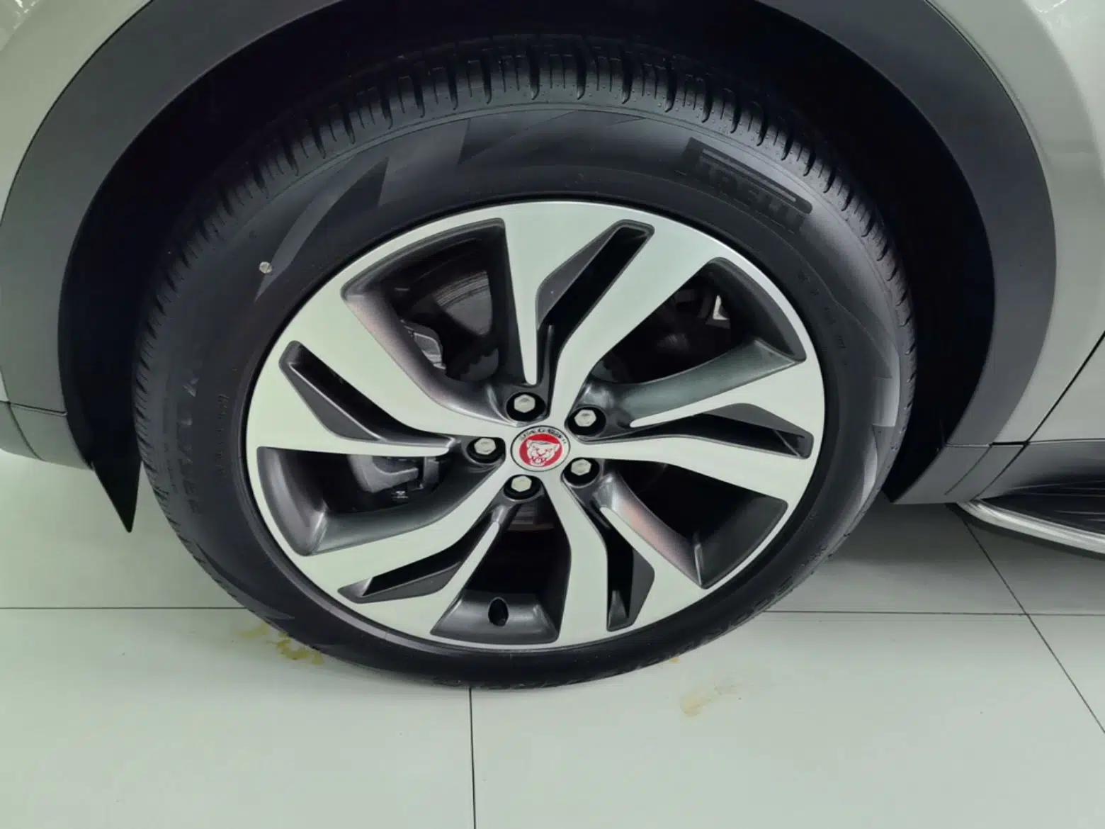 Jaguar E-PACE 2024 All-New R-DYNAMIC S Sport Edition — миниатюра 10