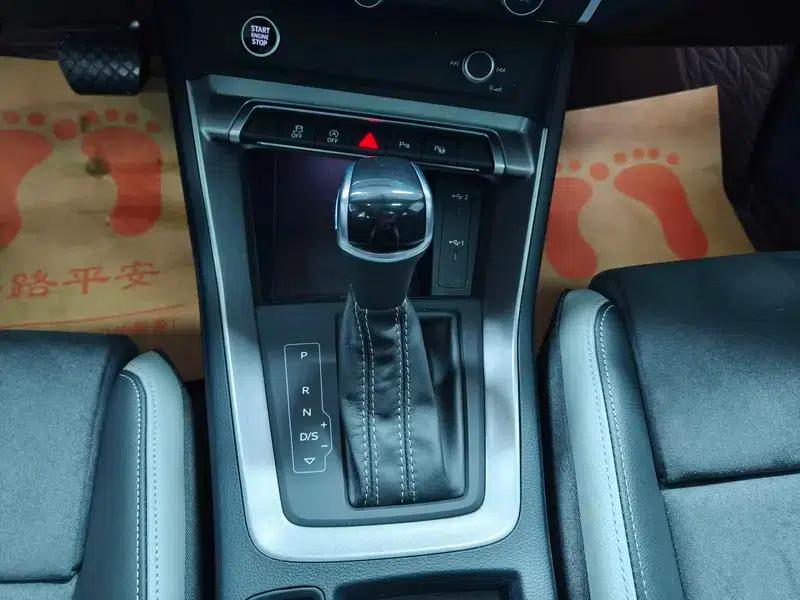 Audi Q3 2022 35 TFSI Fashion Dynamic Edition — миниатюра 15