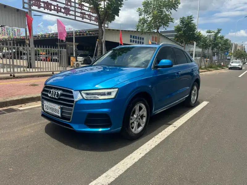 Audi Q3 2018 30th Anniversary Edition 30 TFSI Fashion Model — миниатюра 1