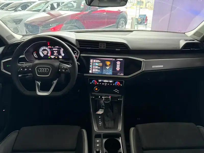 Audi Q3 2023 35 TFSI Fashion Dynamic Edition — миниатюра 11