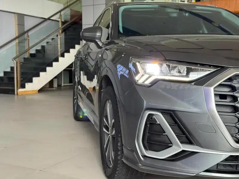 Audi Q3 2023 35 TFSI Fashion Dynamic Edition — миниатюра 7