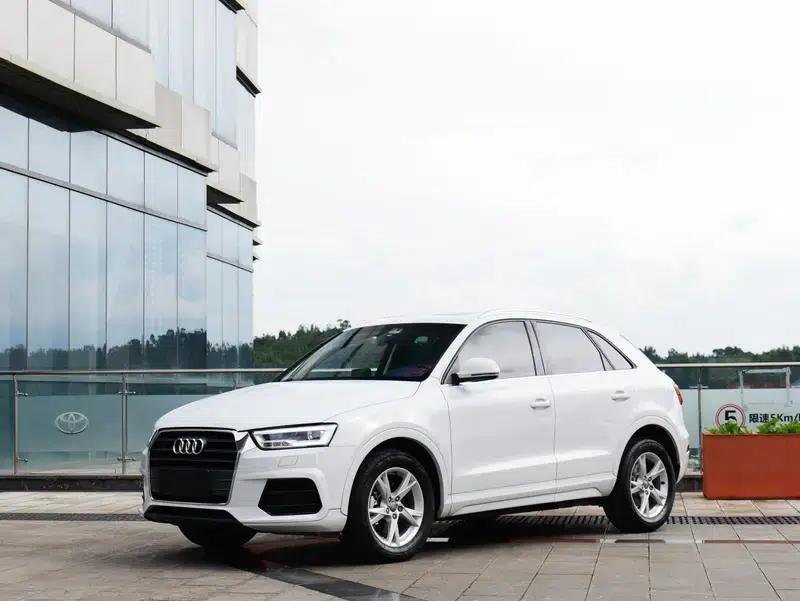 Audi Q3 2018 30th Anniversary Edition 35 TFSI Fashion Model — миниатюра 1