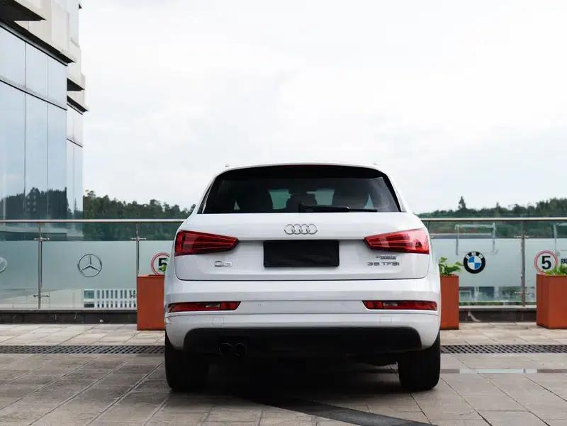 Audi Q3 2018 30th Anniversary Edition 35 TFSI Fashion Model — миниатюра 5