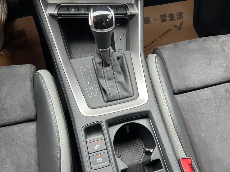 Audi Q3 2022 35 TFSI Fashion Elegance — миниатюра 15