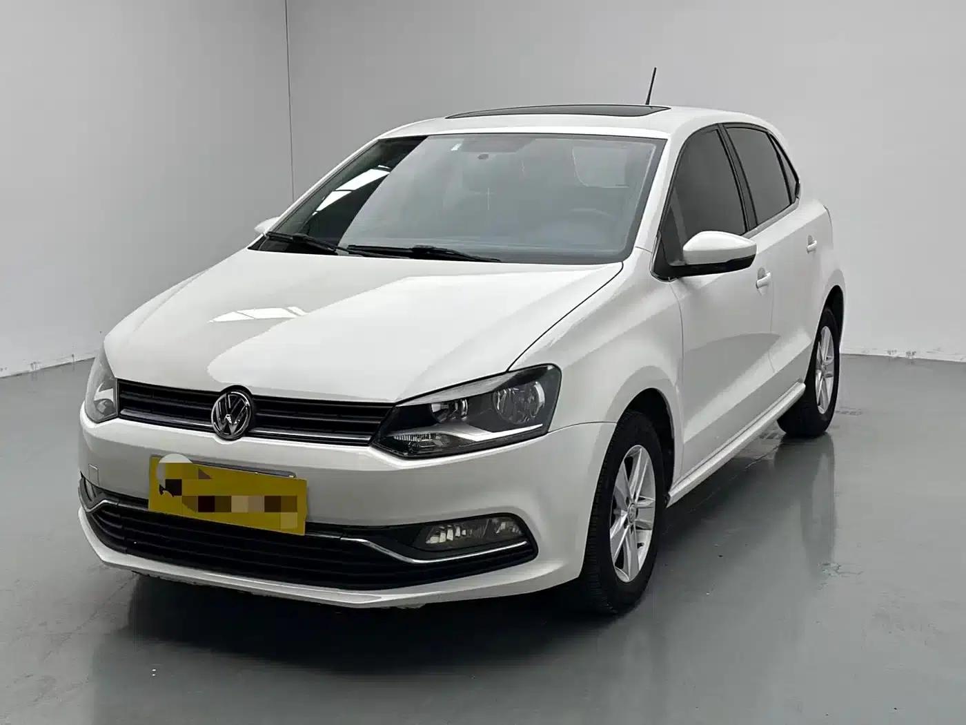 2016 Polo 1.4L Manual Fashion Edition — миниатюра 1