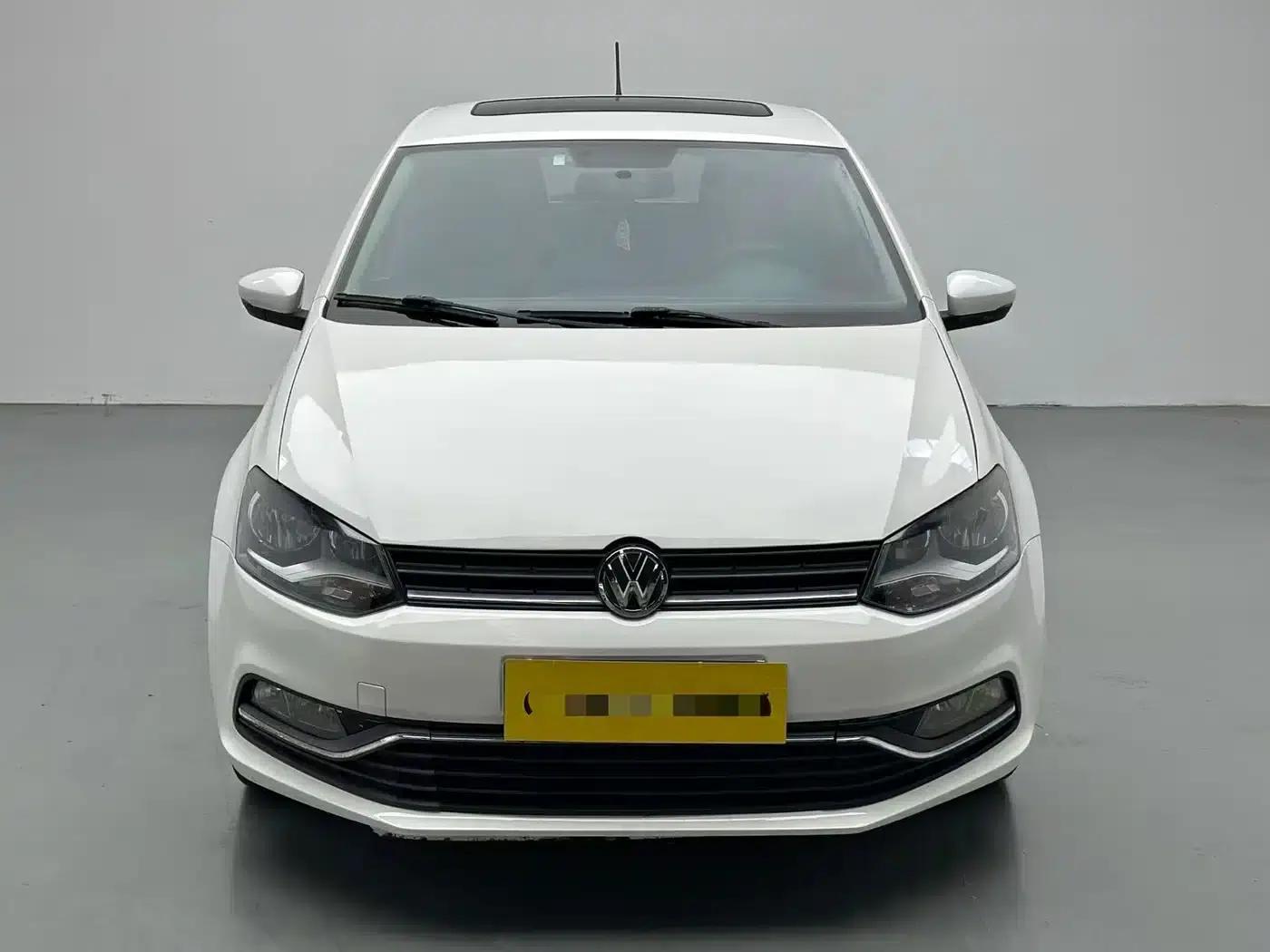2016 Polo 1.4L Manual Fashion Edition — миниатюра 2