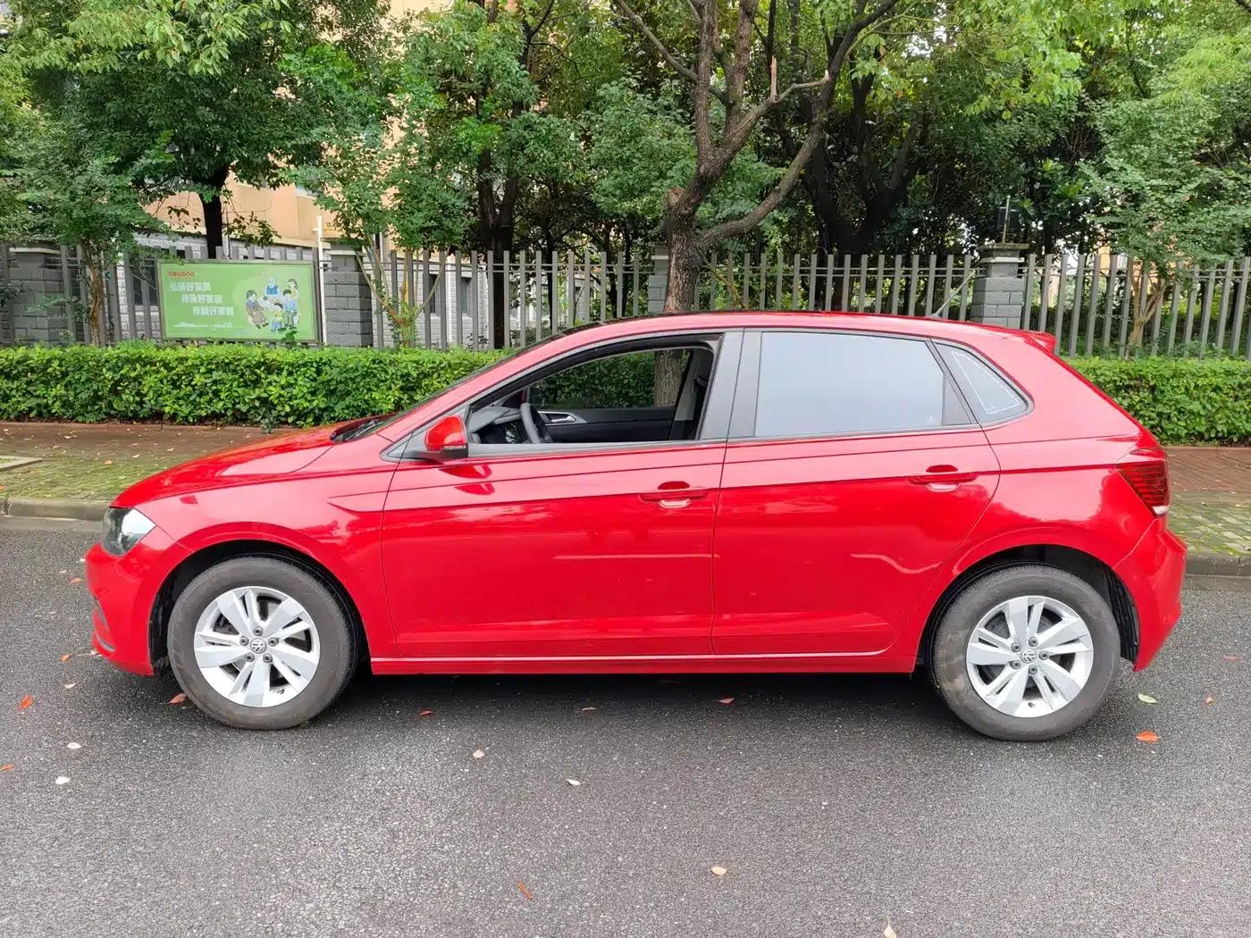 2019 Polo Plus 1.5L Automatic Panoramic Enjoyment Edition — миниатюра 3