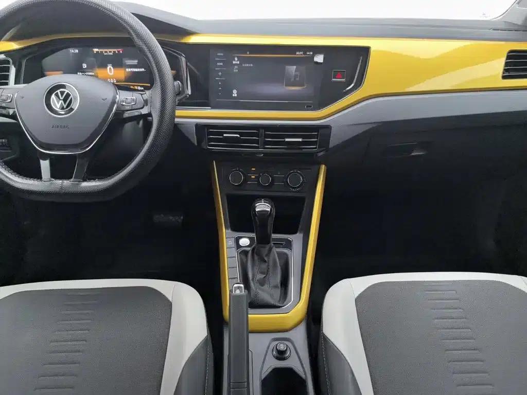 2023 Polo Plus 1.5L Automatic Colorful Technology Edition — миниатюра 12