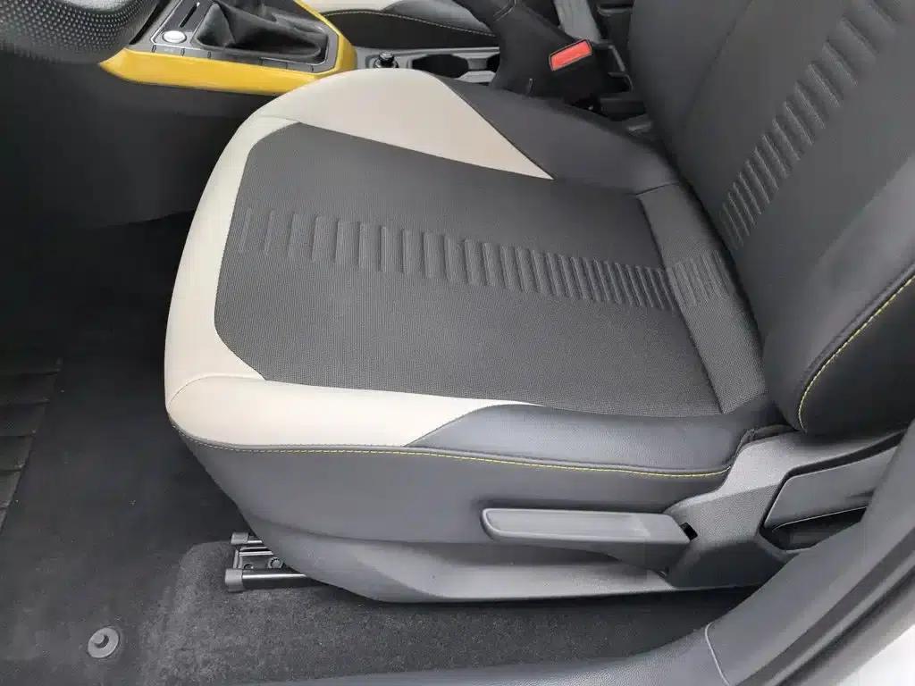 2023 Polo Plus 1.5L Automatic Colorful Technology Edition — миниатюра 20