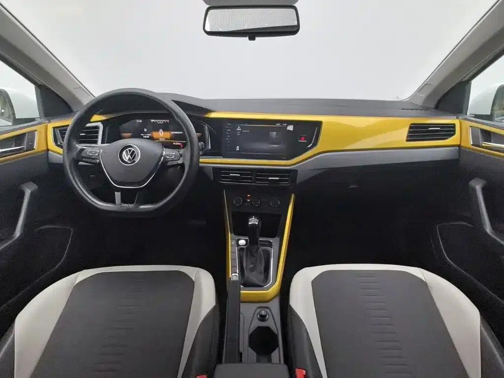 2023 Polo Plus 1.5L Automatic Colorful Technology Edition — миниатюра 5