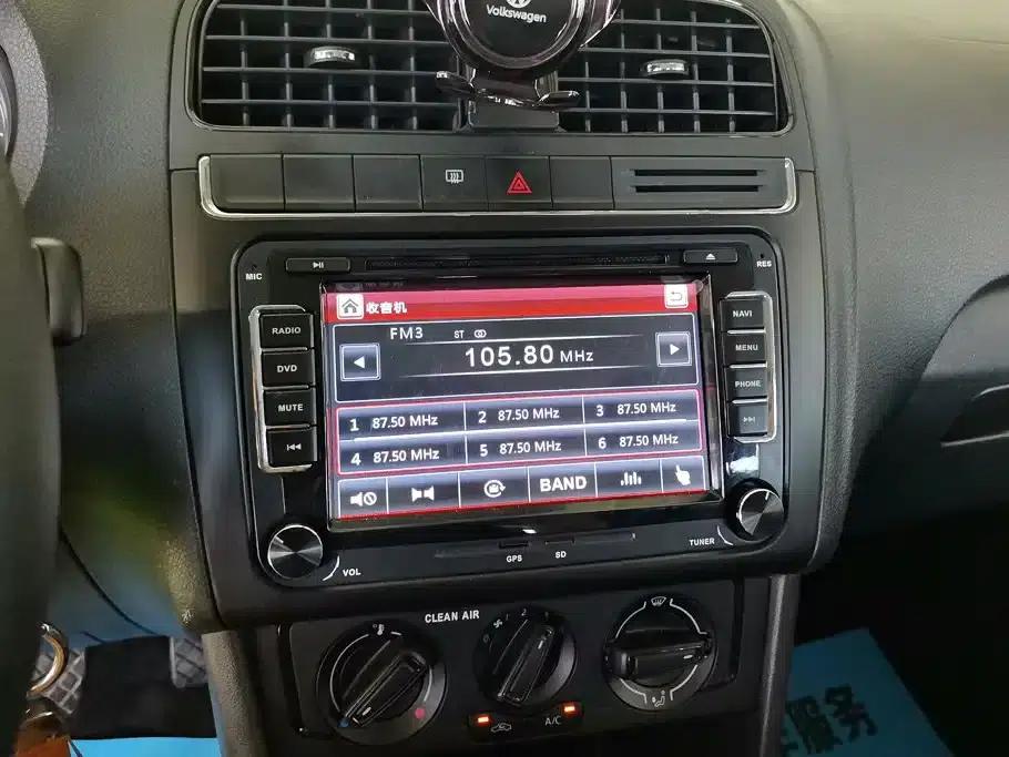 2016 Polo 1.4L Automatic Fashion Edition — миниатюра 13