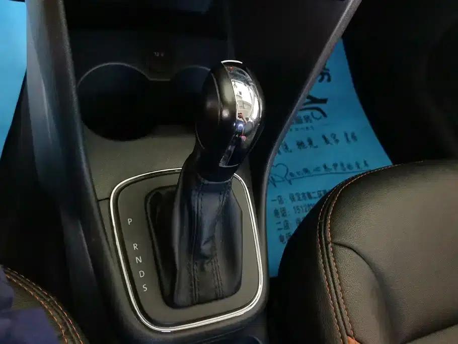2016 Polo 1.4L Automatic Fashion Edition — миниатюра 16