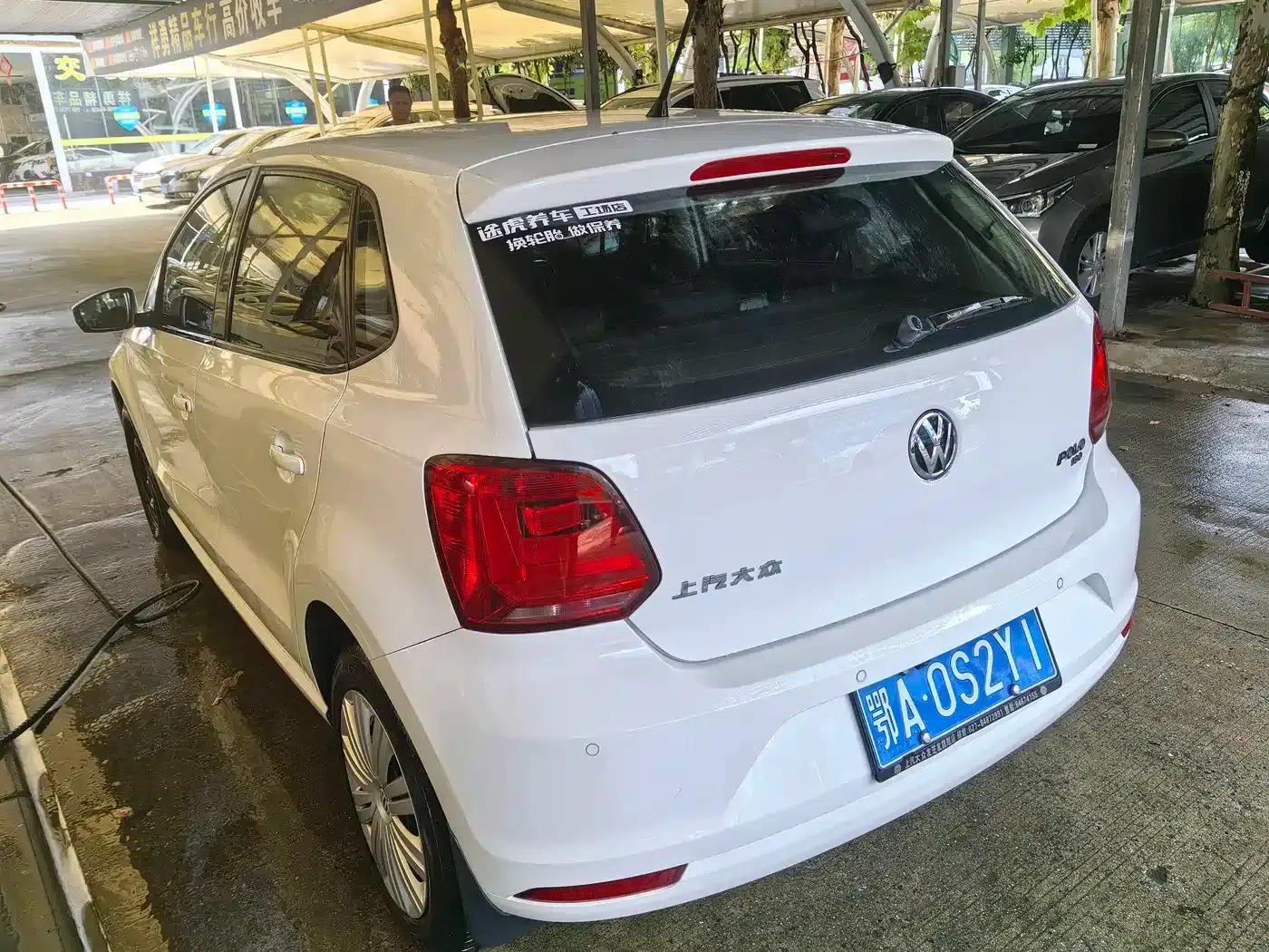 2016 Polo 1.6L Automatic Comfort Model — миниатюра 6
