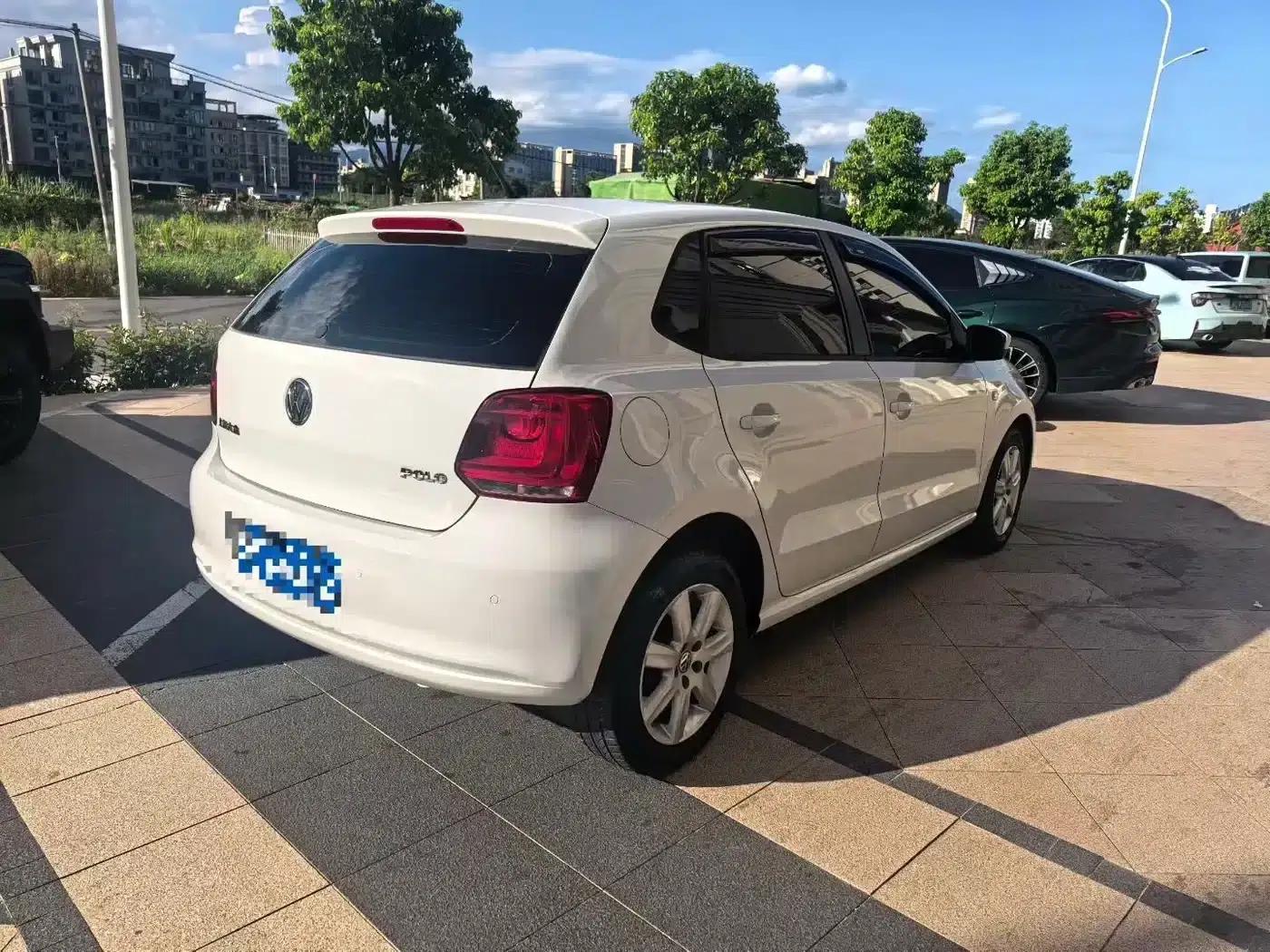2013 Polo 1.6L Automatic Comfort Edition — миниатюра 5