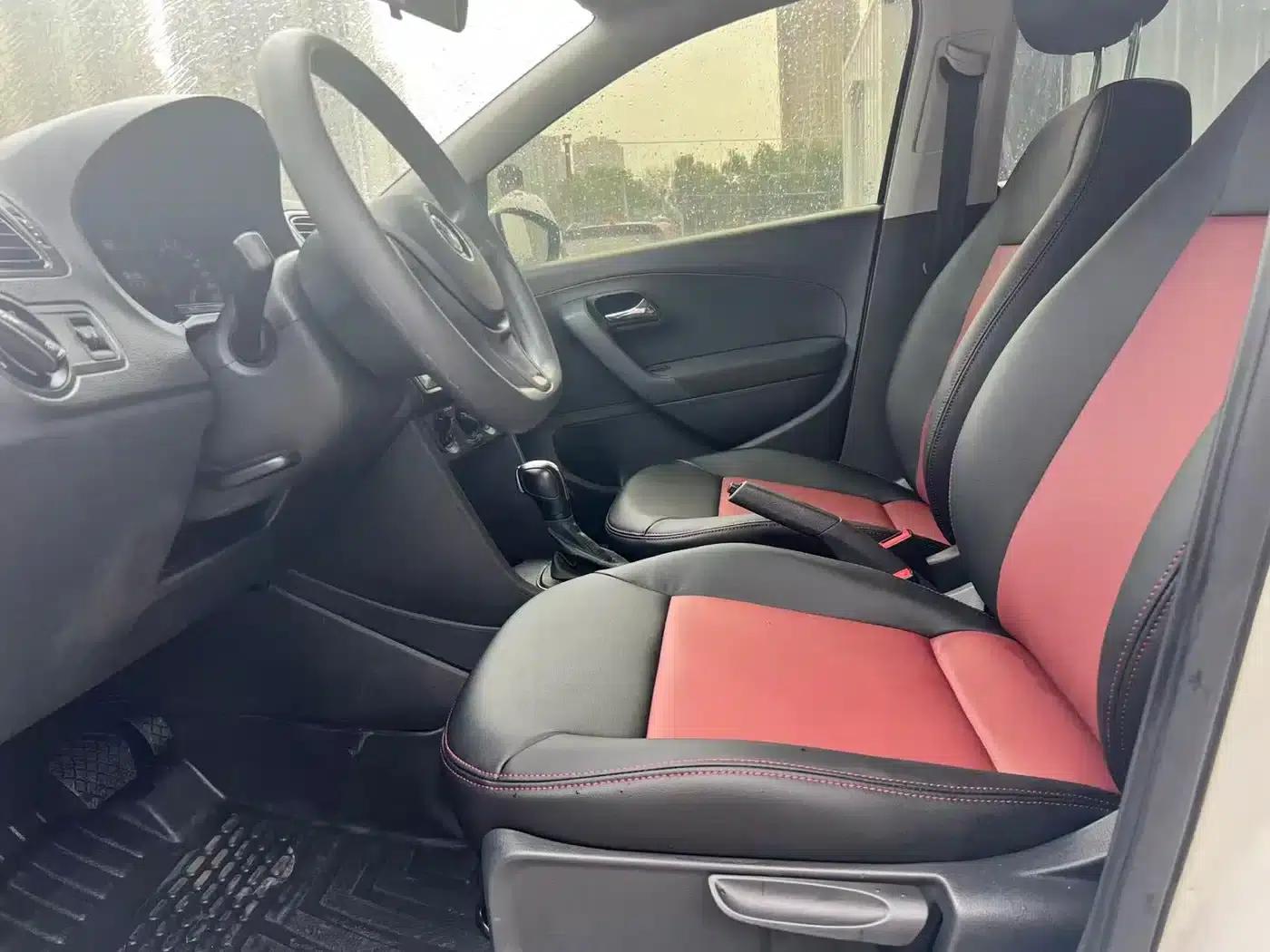 2018 Polo 1.5L Automatic Comfort Edition — миниатюра 4